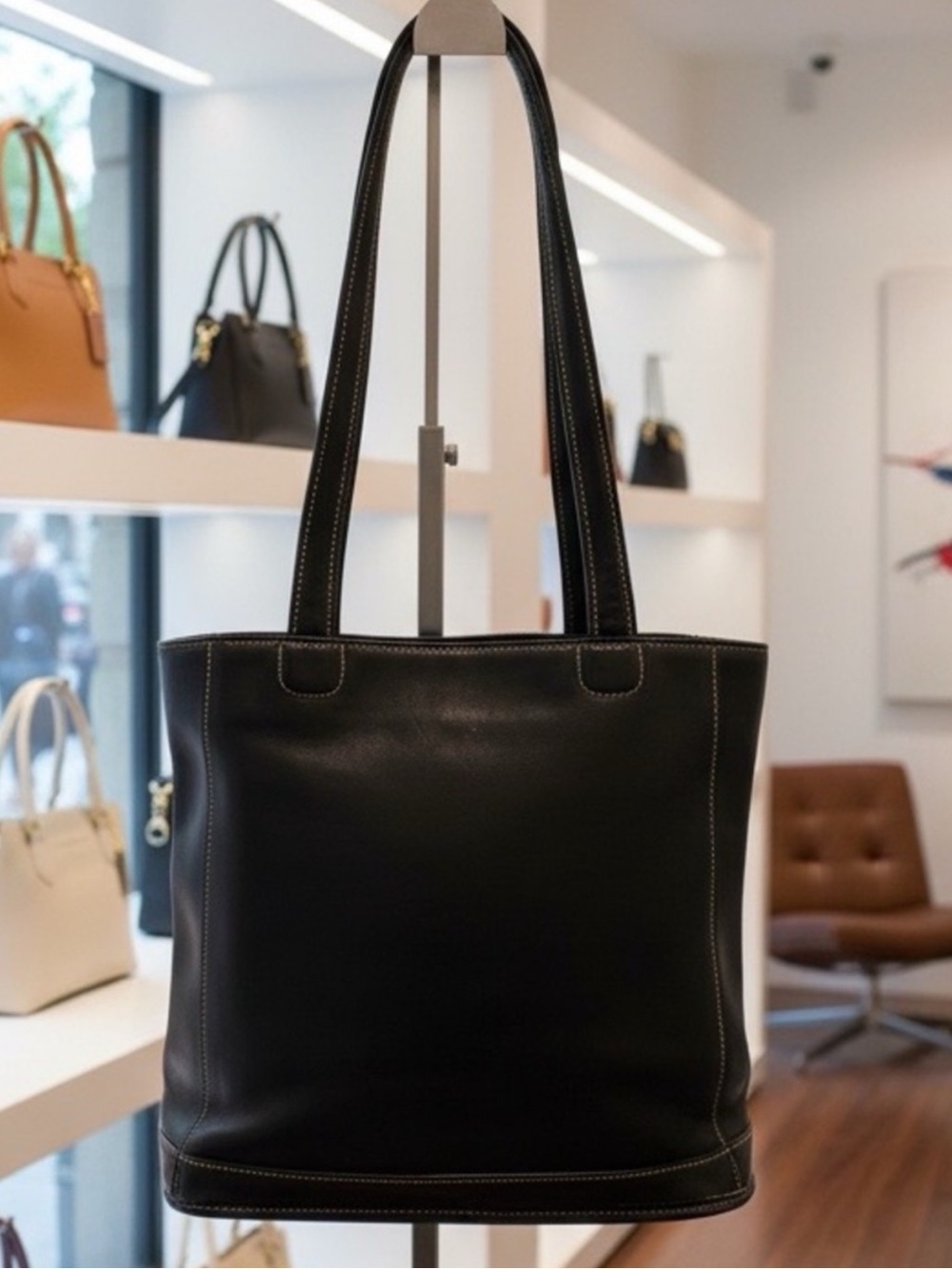 Vintage COACH 9305 Bleecker Bucket Tote Bag Navy Legacy Leather
